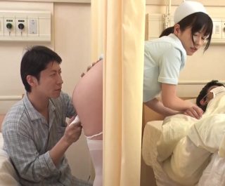 Đụ nữ y tá quyến rũ